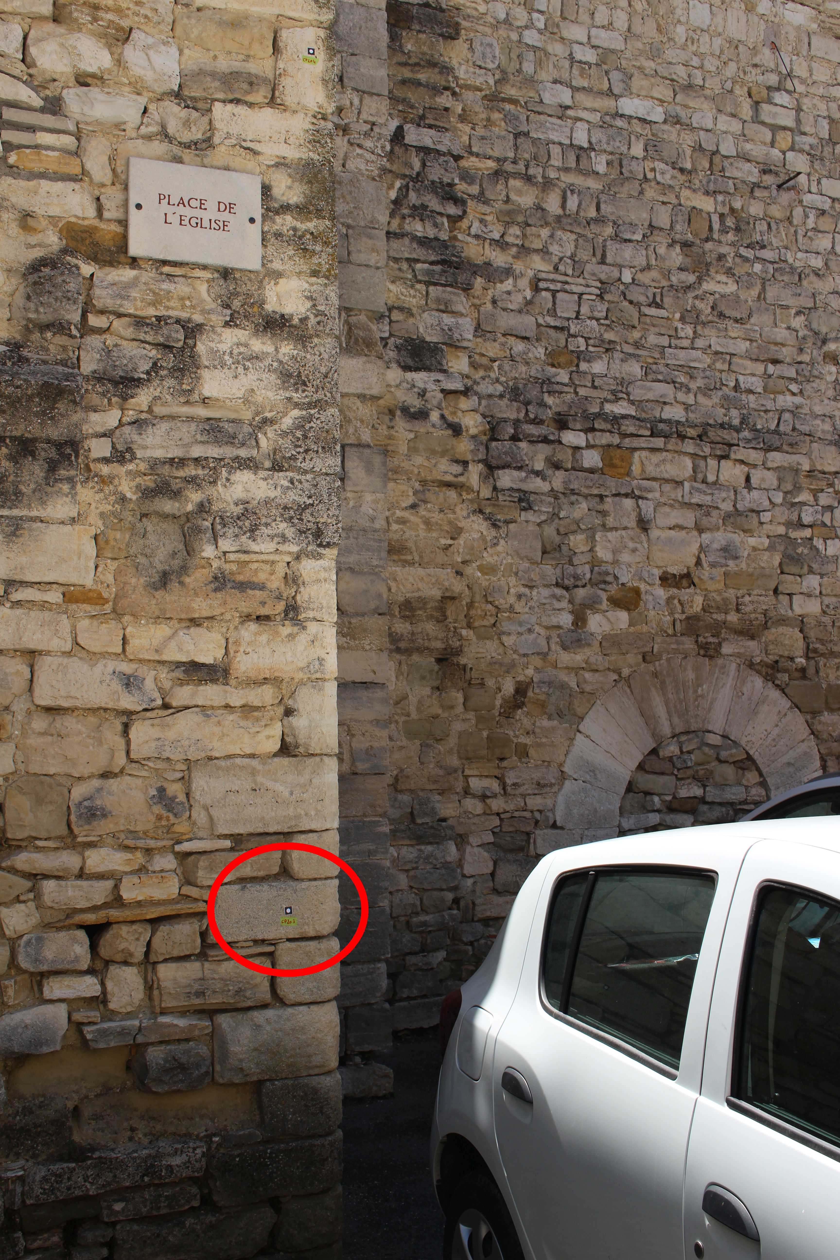 Il n'y a qu'une photo de situtation disponible pour ce point.